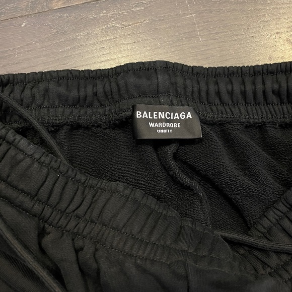 Authentic Balenciaga men’s Straight-Leg Logo-Print Cotton Sweatpants medium - Picture 4 of 7